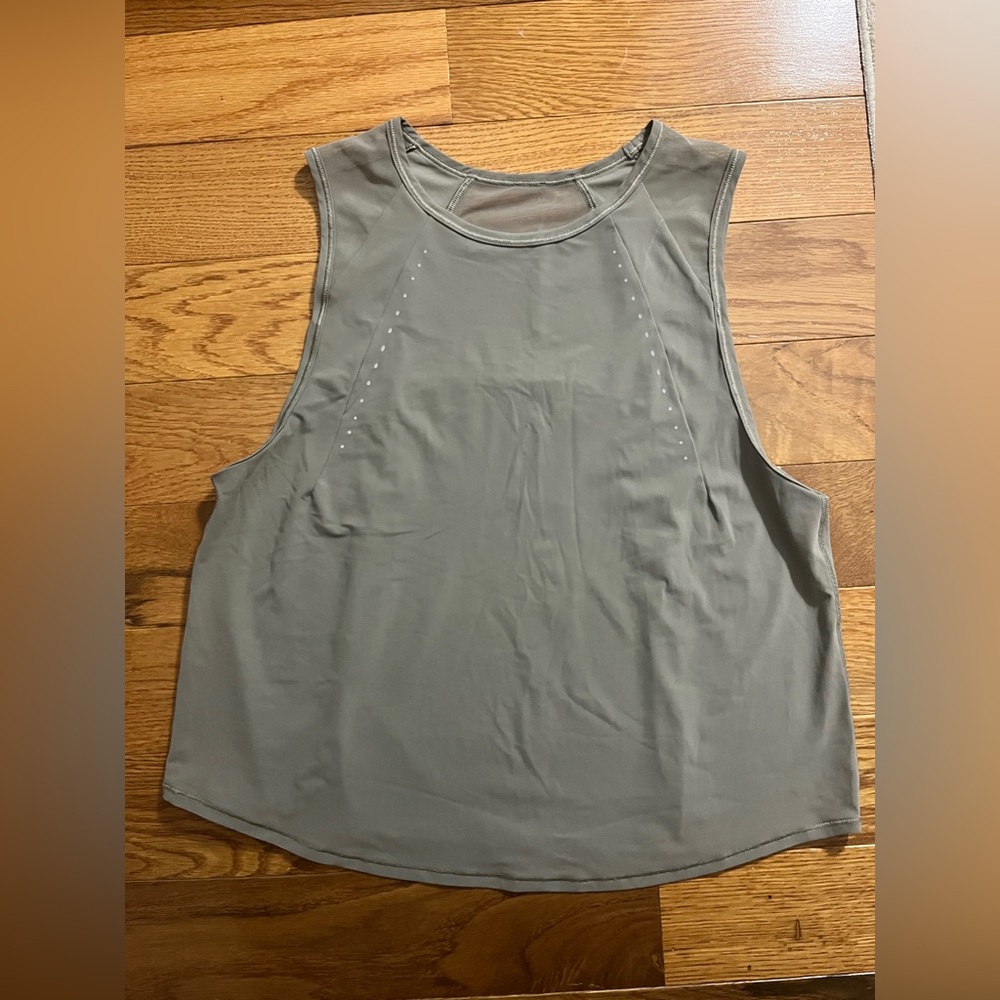 Lululemon Run Sculpt Cropped Mesh Tank Top